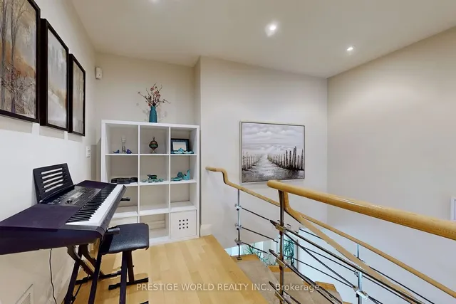 Additional image 18 of 96 Crimson Millway