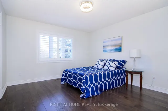 Additional image 16 of 2124 Nipigon Dr