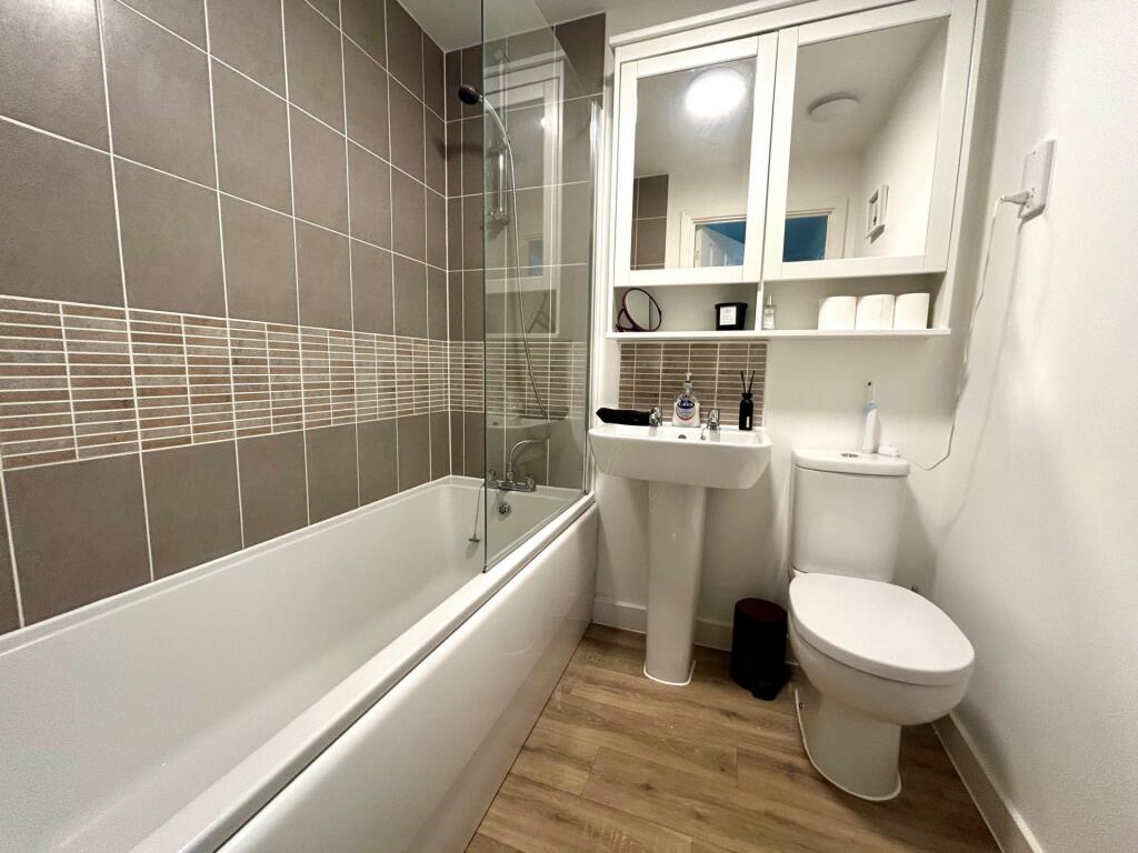 Additional image 11 of Montacute Road, Yeovil, BA22