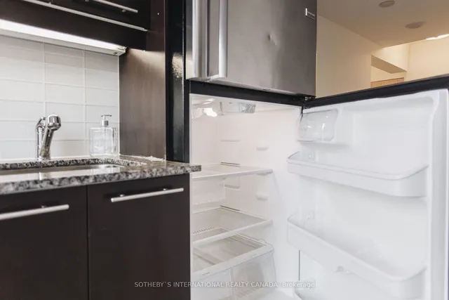 Additional image 20 of 38 Joe Shuster Way Unit 1619