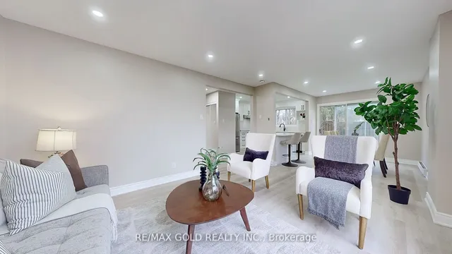 Additional image 8 of 23 Hallcrown Crt