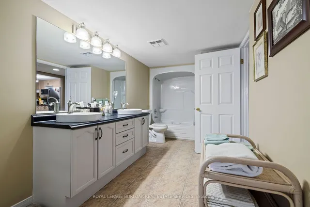 Additional image 24 of 216 Plains Rd Unit A406