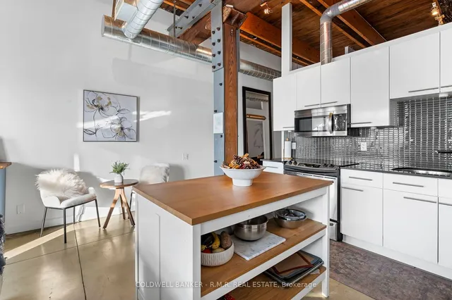 Additional image 8 of 363 Sorauren Ave Unit 313