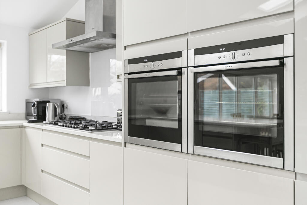 Additional image 10 of New Barnes Avenue, St.Albans, AL1