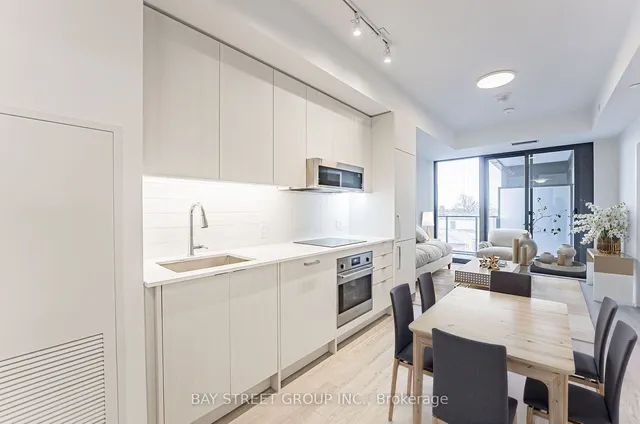 Additional image 2 of 250 Lawrence Ave Unit 526