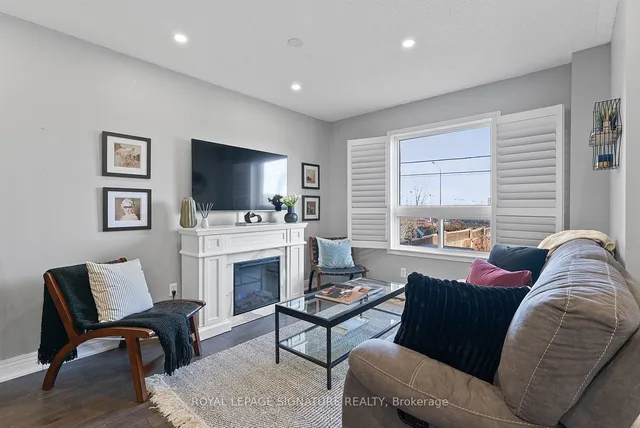 Additional image 10 of 130 Bonspiel Dr