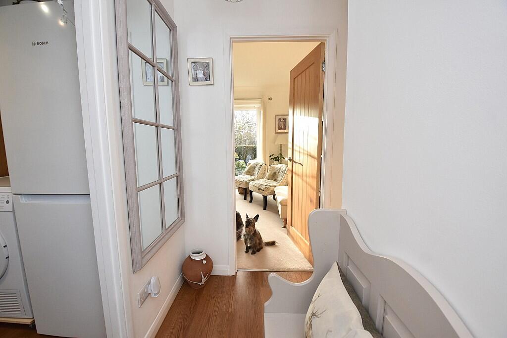 Additional image 9 of Queen Camel BA22