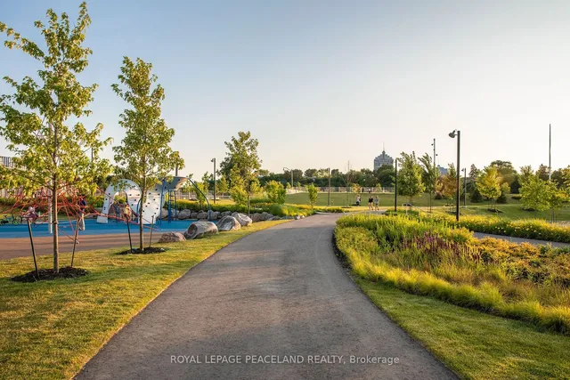 Additional image 12 of 29 Singer Crt Unit 1008