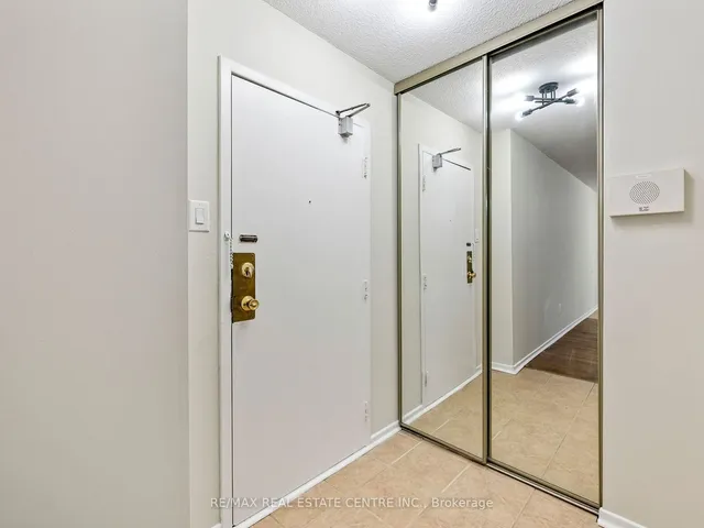 Additional image 7 of 15 Kensington Rd Unit 101