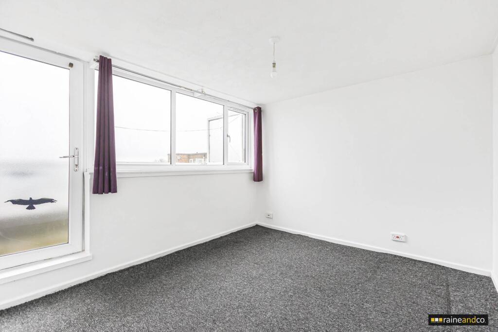 Additional image 24 of White Lion House, Town Centre