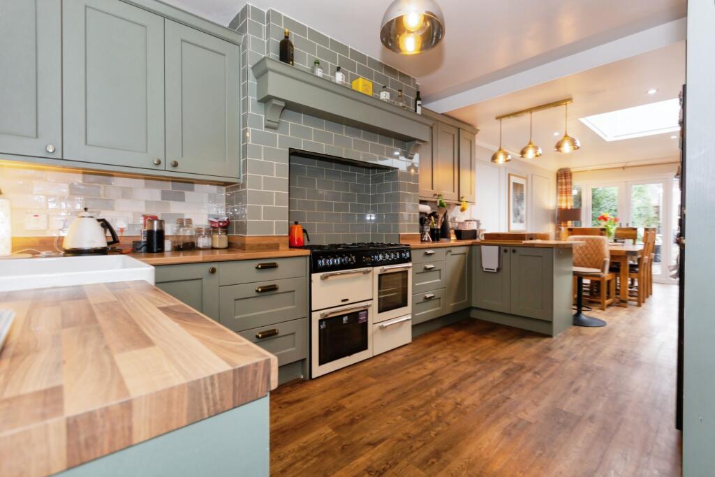 Additional image 4 of Alborn Crescent, Birmingham, B38