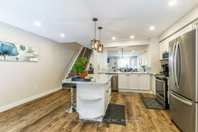 Additional image 13 of 26 Moss Blvd Unit 77