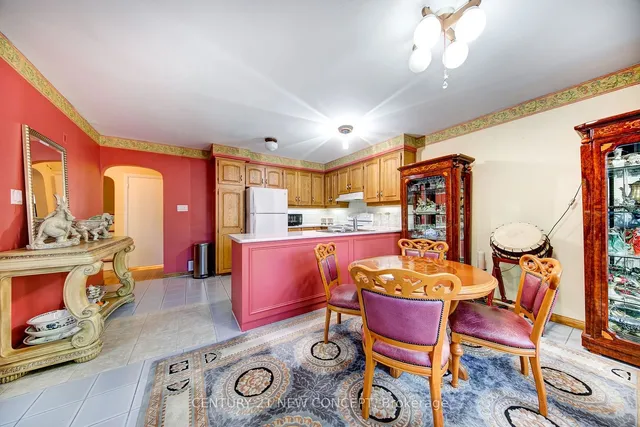 Additional image 11 of 205 Finch Ave