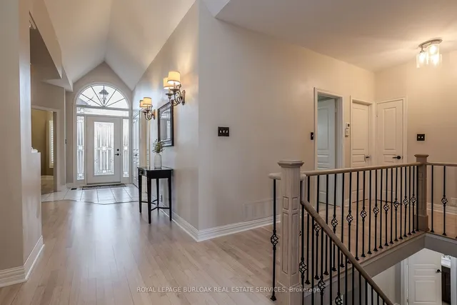 Additional image 10 of 4098 Montrose Cres