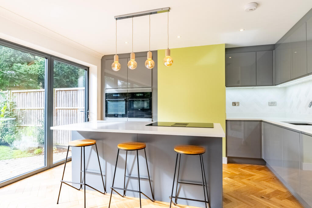 Additional image 10 of Moreton Avenue, Harpenden, Hertfordshire, AL5