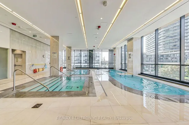 Additional image 20 of 19 Western Battery Rd Unit 1816