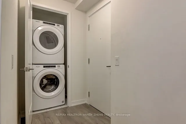 Additional image 22 of 28 Freeland St Unit 902