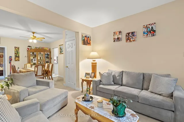 Additional image 9 of 94 Canada St