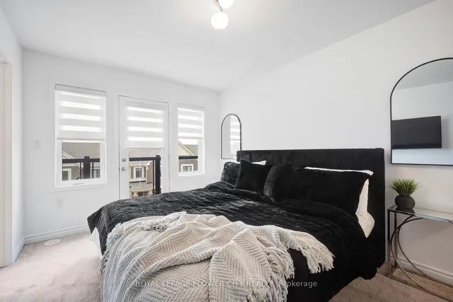 Additional image 25 of 1567 Moira Cres