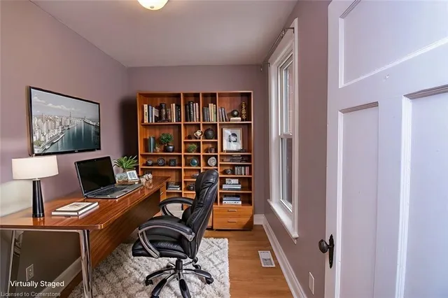 Additional image 11 of 324 Aberdeen Ave