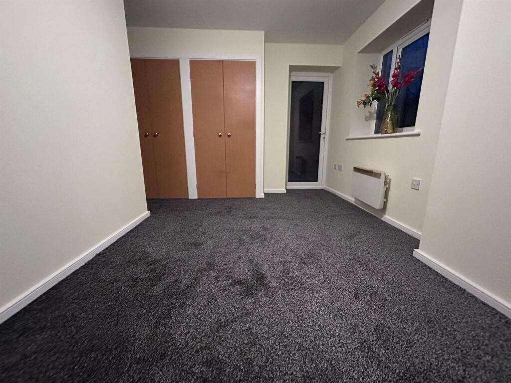 Additional image 7 of Hollin Bank Court, Blackburn, BB2 4GY