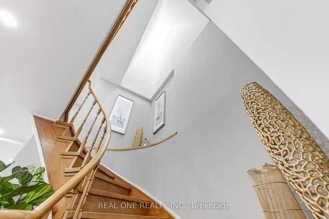 Additional image 22 of 32 Belinda Sq