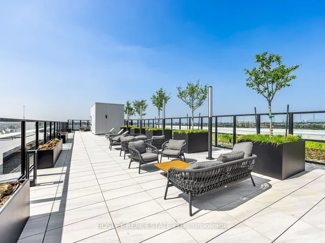 Additional image 23 of 2720 Dundas St Unit 406