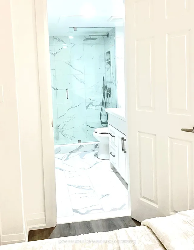 Additional image 19 of 284 Bloor St Unit 1005