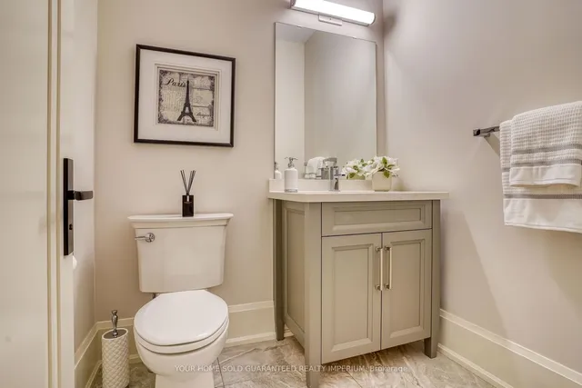 Additional image 16 of 231 York Rd Unit 3