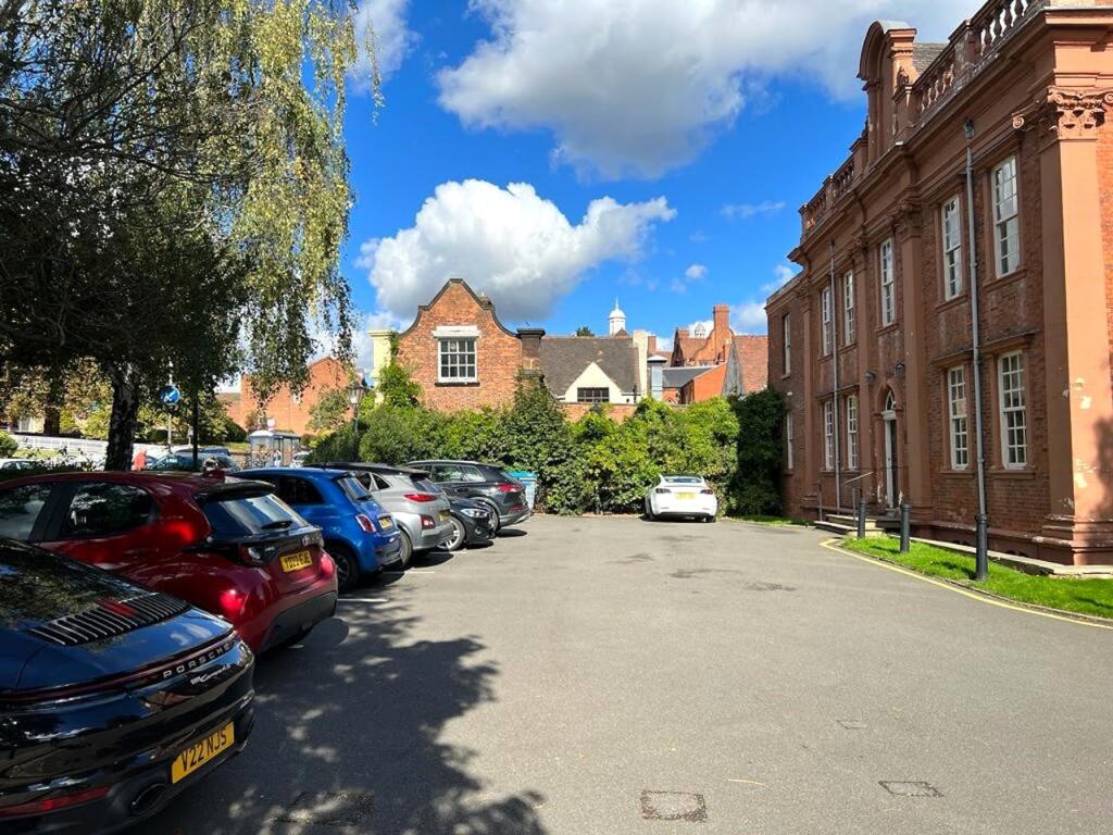 Additional image 2 of The Moat House, Lichfield Road, Sutton Coldfield, B74 2NJ