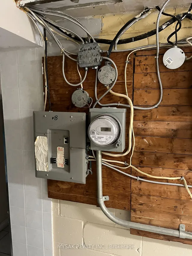 Additional image 11 of 2342 King St