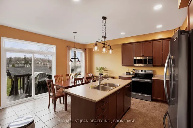 Additional image 9 of 91 Merrilee Cres