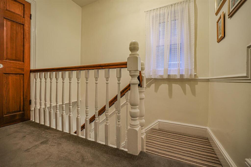 Additional image 23 of Luton Road, Harpenden, AL5