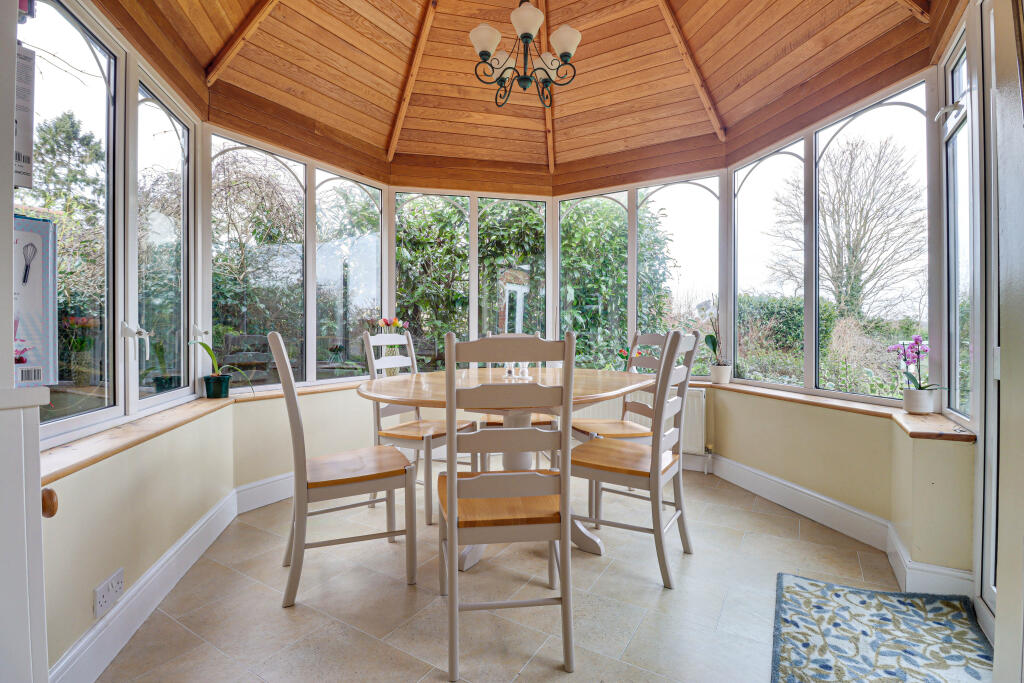 Additional image 10 of Browning Road, Harpenden, Hertfordshire, AL5