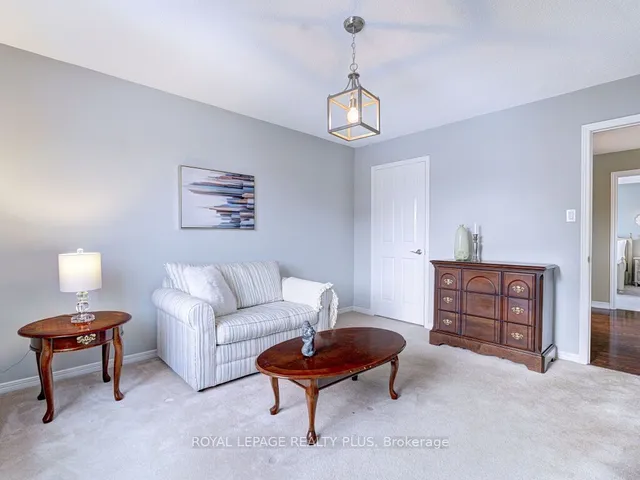 Additional image 26 of 599 Chagall Crt