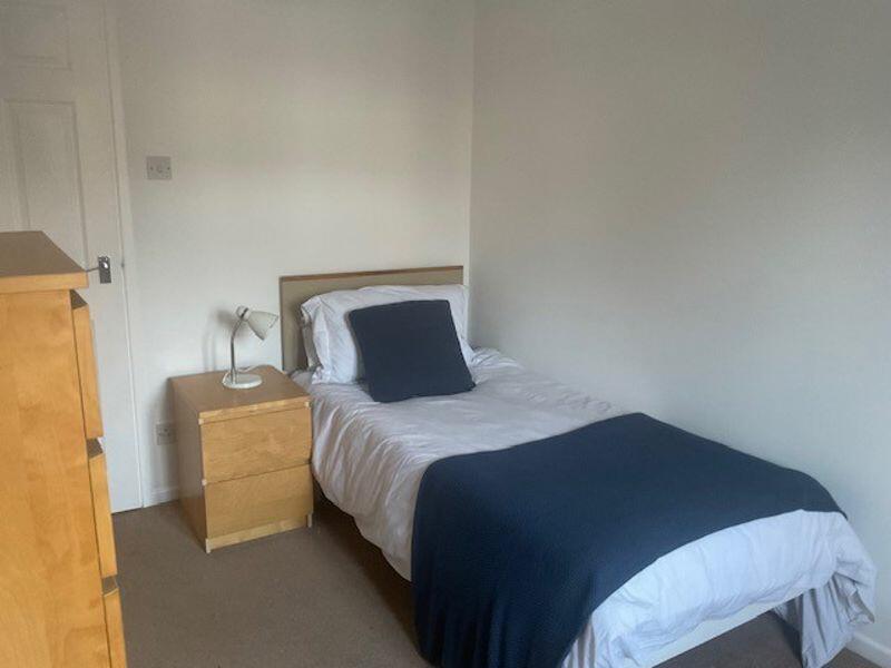 Additional image 9 of Two bedroom first floor maisonette with car parking, Redwood Road, Kings Norton, B30 1AD