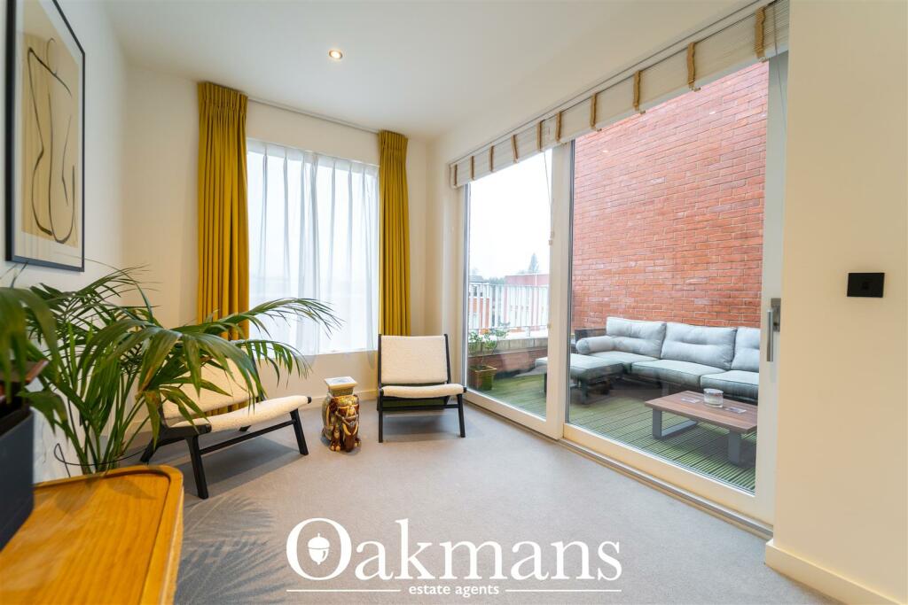 Additional image 15 of South Loop Square, Birmingham