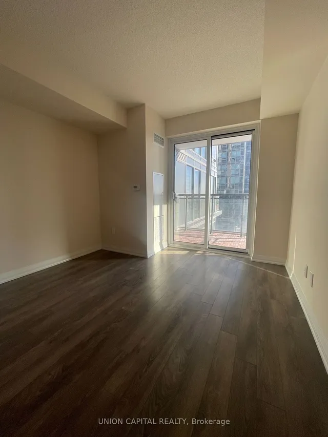 Additional image 7 of 30 Meadowglen Pl Unit 701