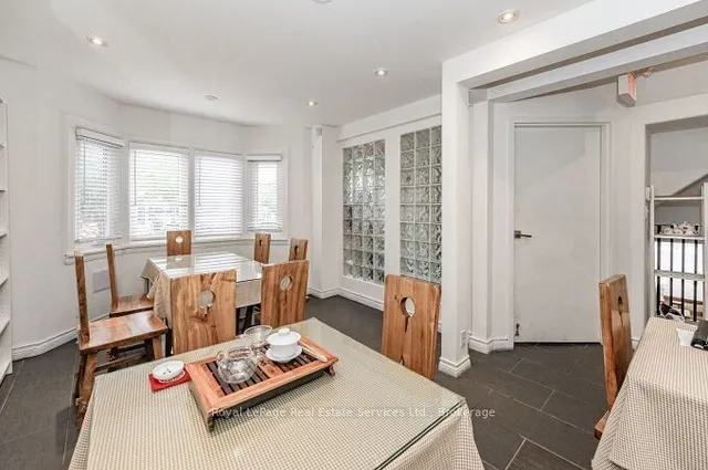 Additional image 6 of 925 King St