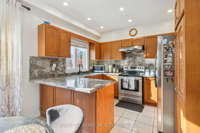 Additional image 9 of 52 Runnymede Cres