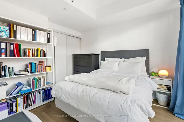 Additional image 30 of 6 Parkwood Ave Unit 303