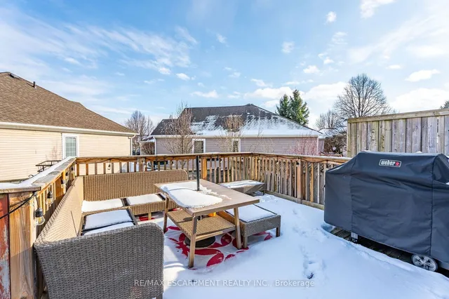 Additional image 38 of 17 Archer Way