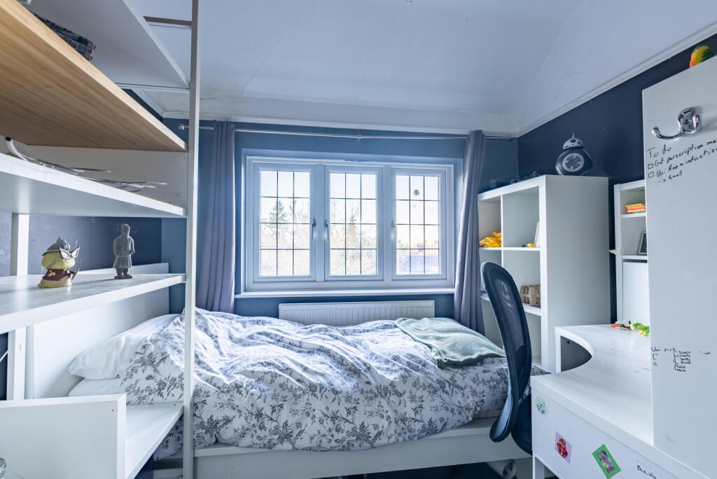 Additional image 18 of Ox Lane, Harpenden, Hertfordshire, AL5