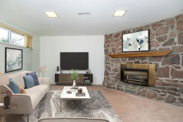 Additional image 17 of 42 Sir Raymond Dr