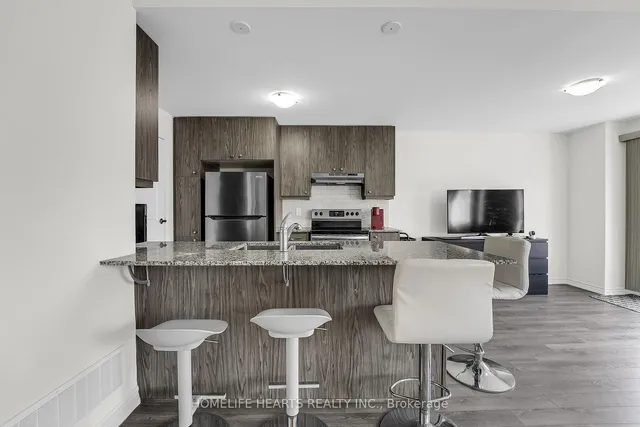 Additional image 34 of 250 Lagerfeld Dr Unit 11