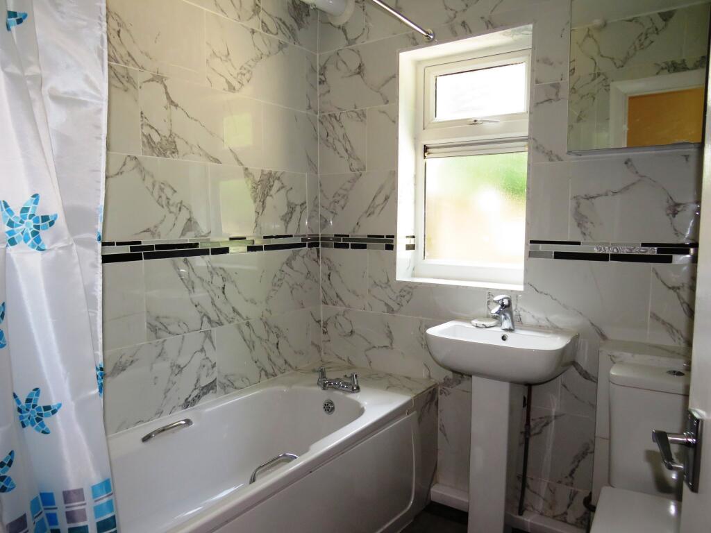 Additional image 9 of Basil Grove, Nothfield, B31