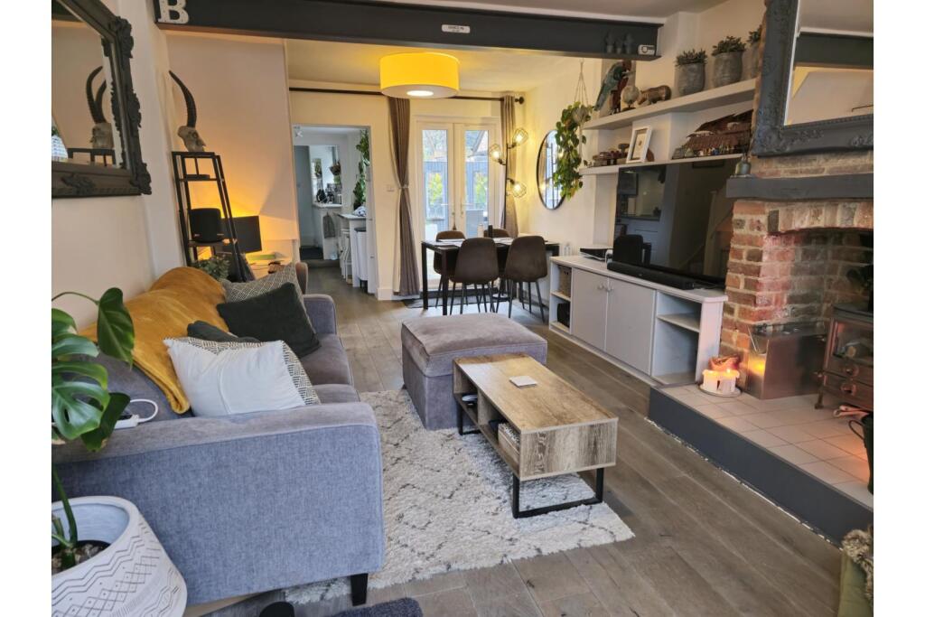 Additional image 2 of Southdown Road, Harpenden, AL5