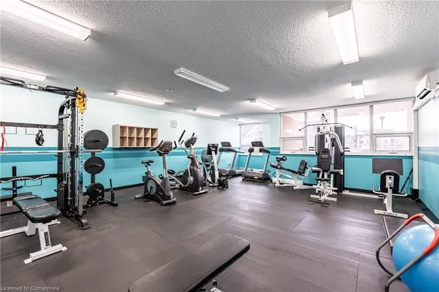 Additional image 29 of 500 Green Rd Unit 1415