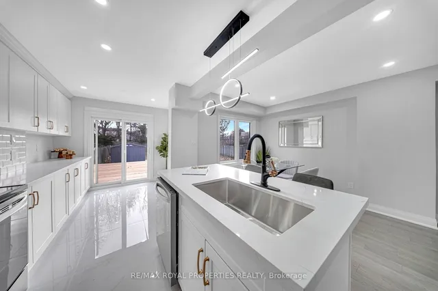 Additional image 10 of 50 Scarfair Ptwy