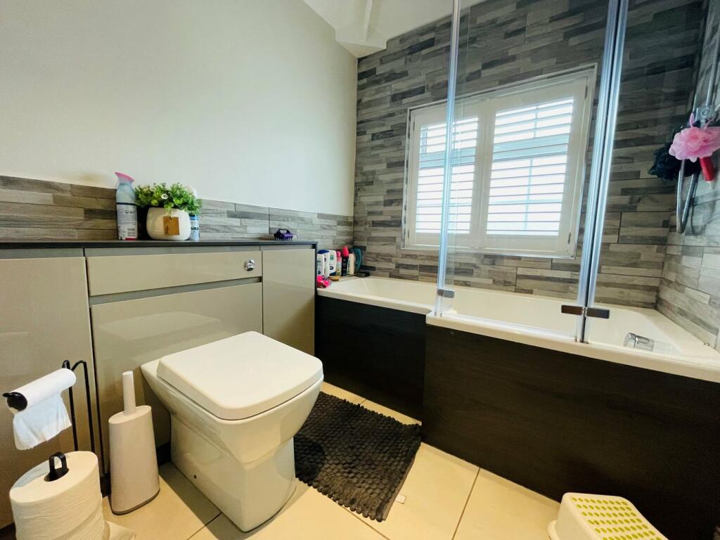Additional image 21 of Jubilee Avenue, West Bromwich, B71